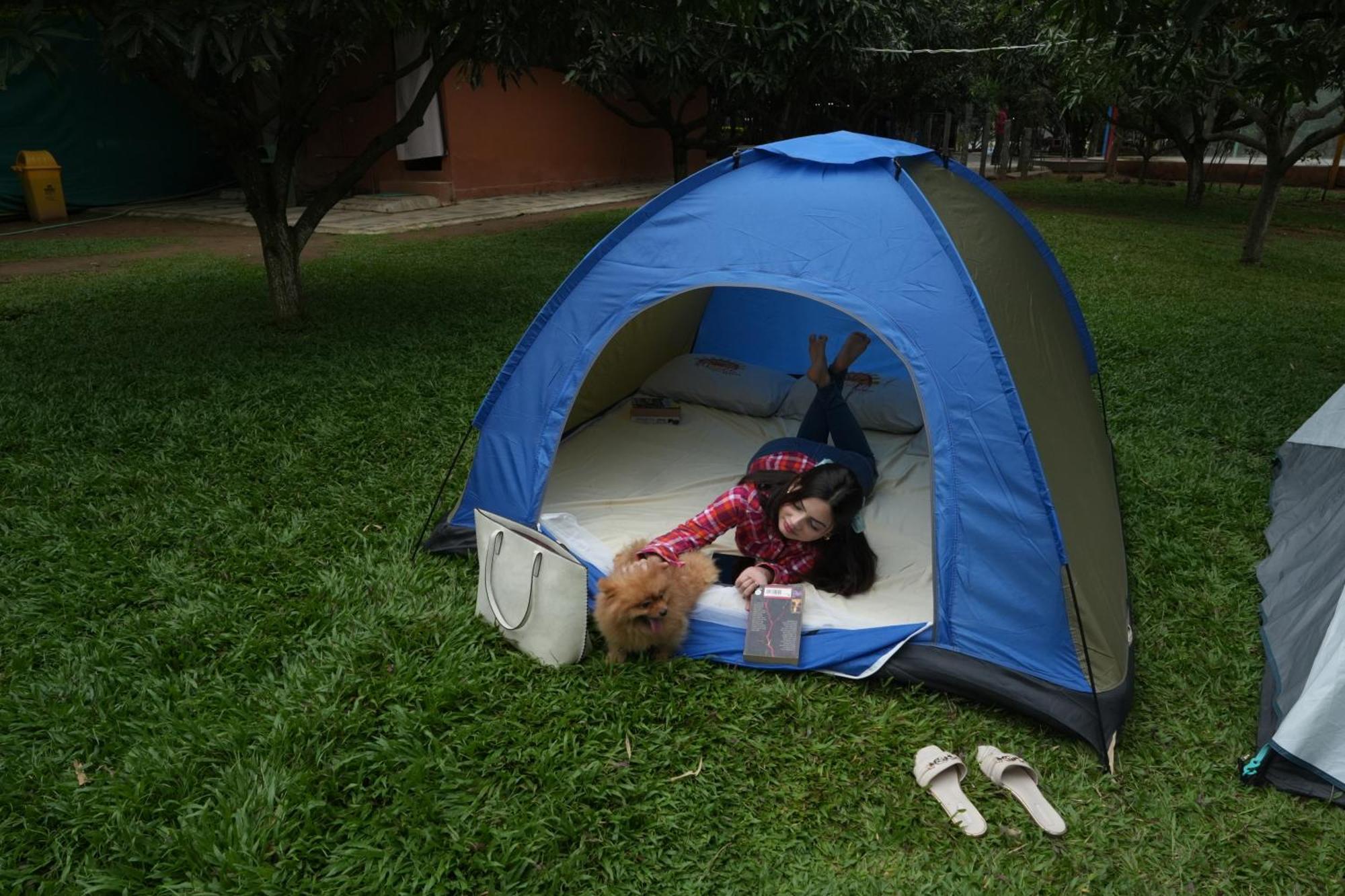 Suggee Resort Jigani Esterno foto